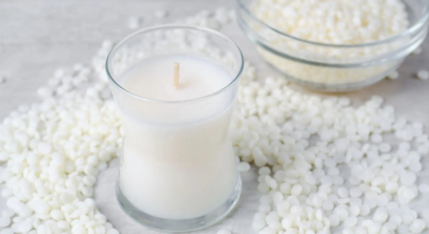 The 100 Percent Soy Candle Scents of Spring and Summer | Coastal Gifts
